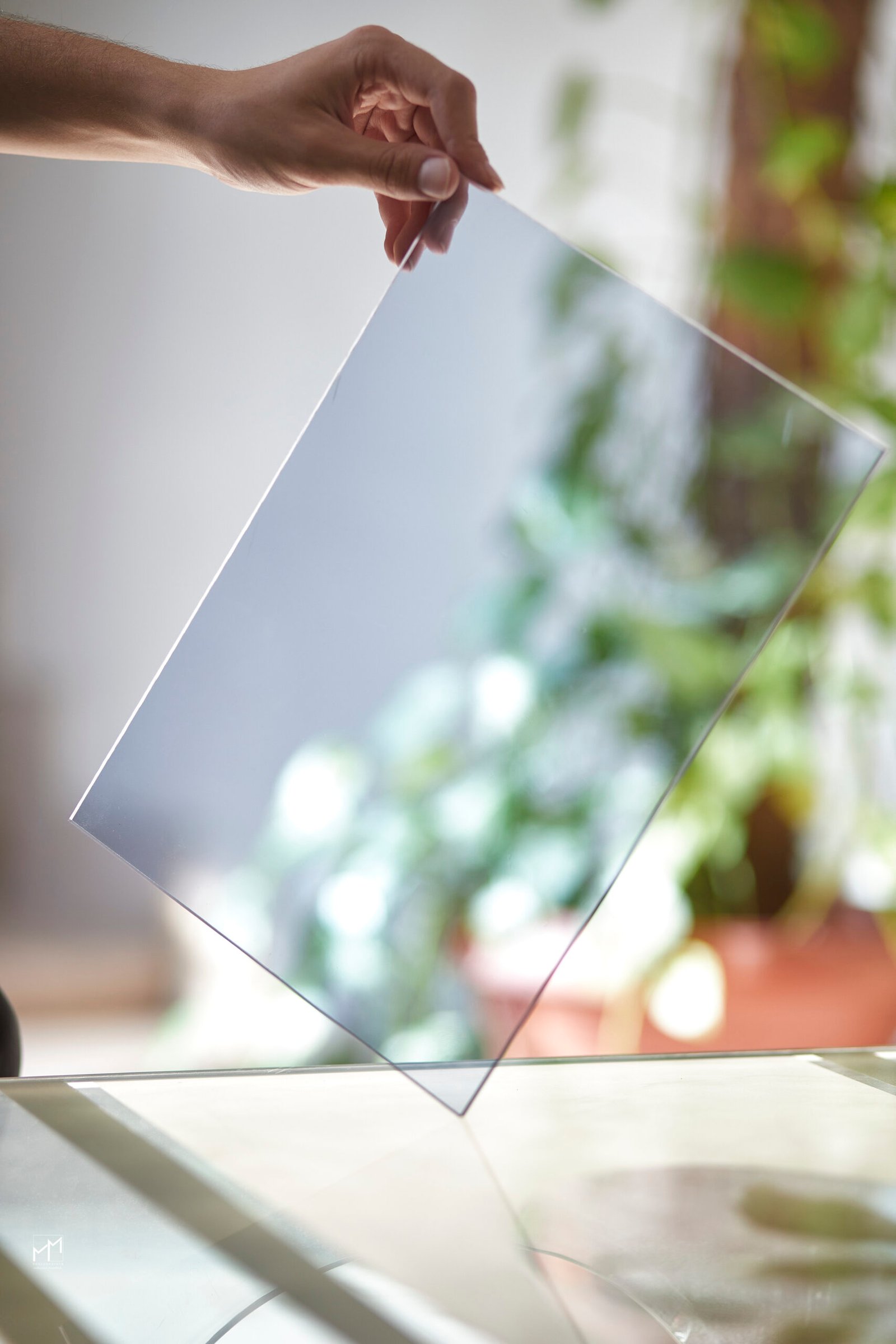 الواح بولي كربونيت مصمت