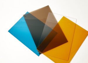 polycarbonate compact