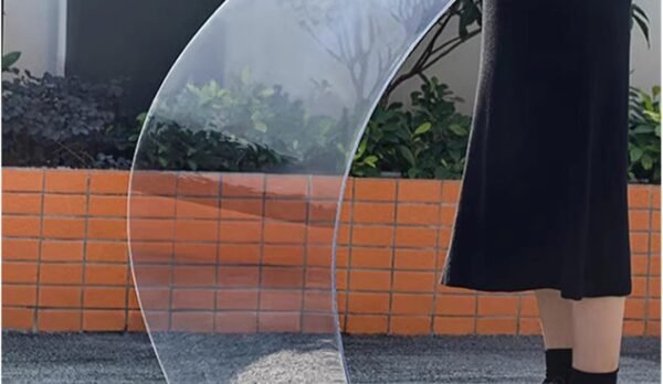 Polycarbonate vs Plexiglas