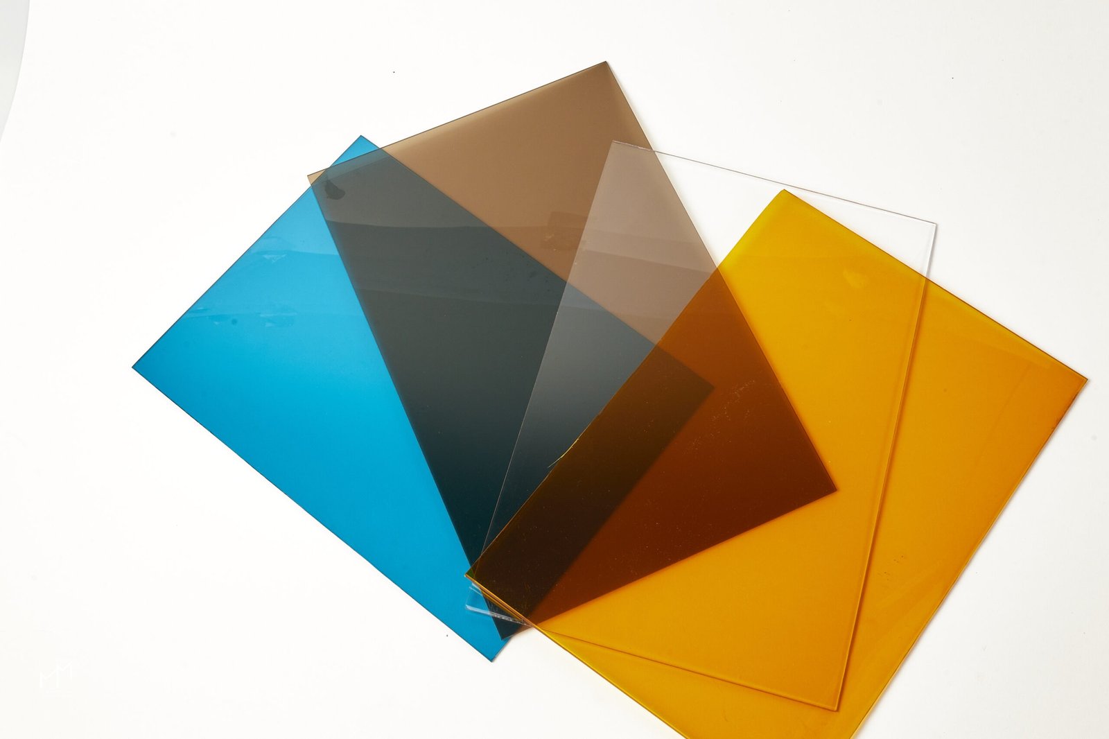 cores do policarbonato