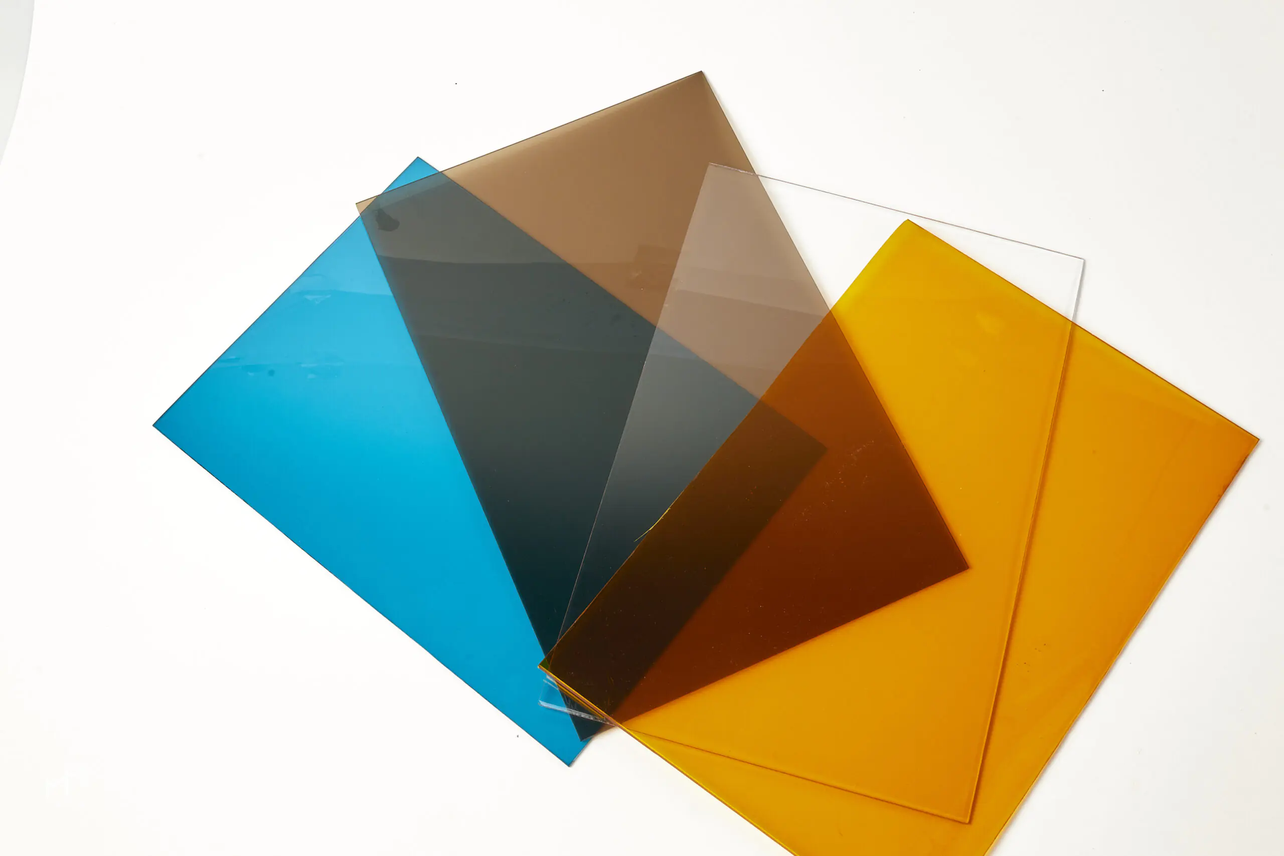 cores do policarbonato