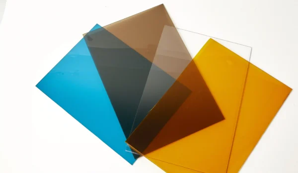 Solid polycarbonate sheets — clear flat panels by G-Crystal Solid polycarbonate sheets — clear flat panels by G-Crystal